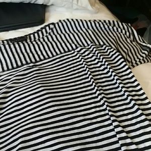 Fashionable striped tee